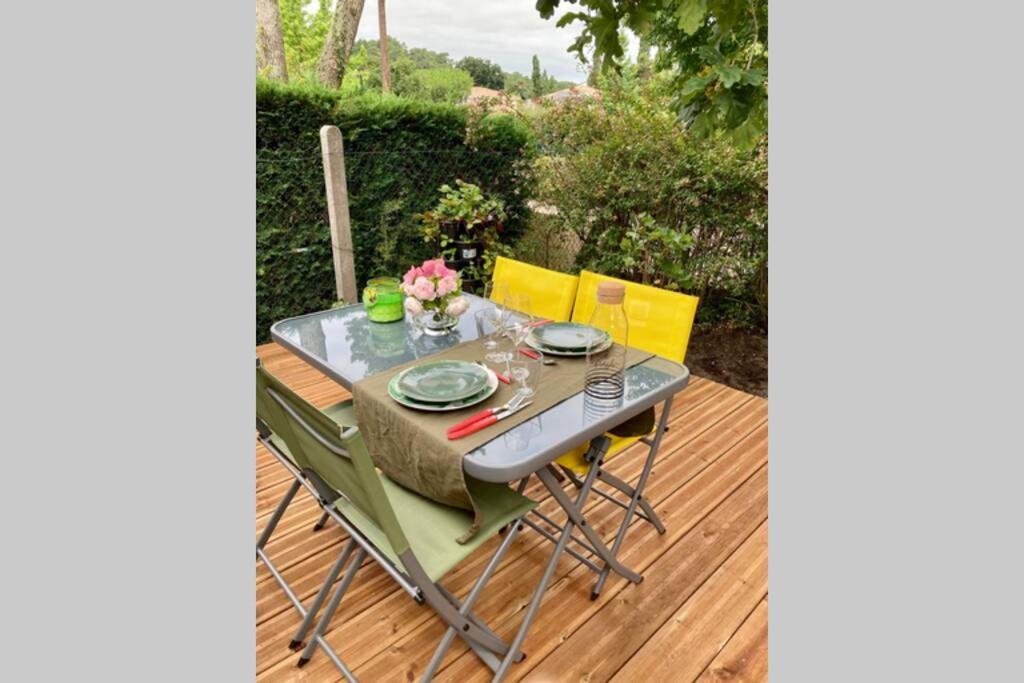 Charmant Chalet Avec Une Grande Terrasse Au Pyla ラ・テスト・ド・ビュシュ エクステリア 写真