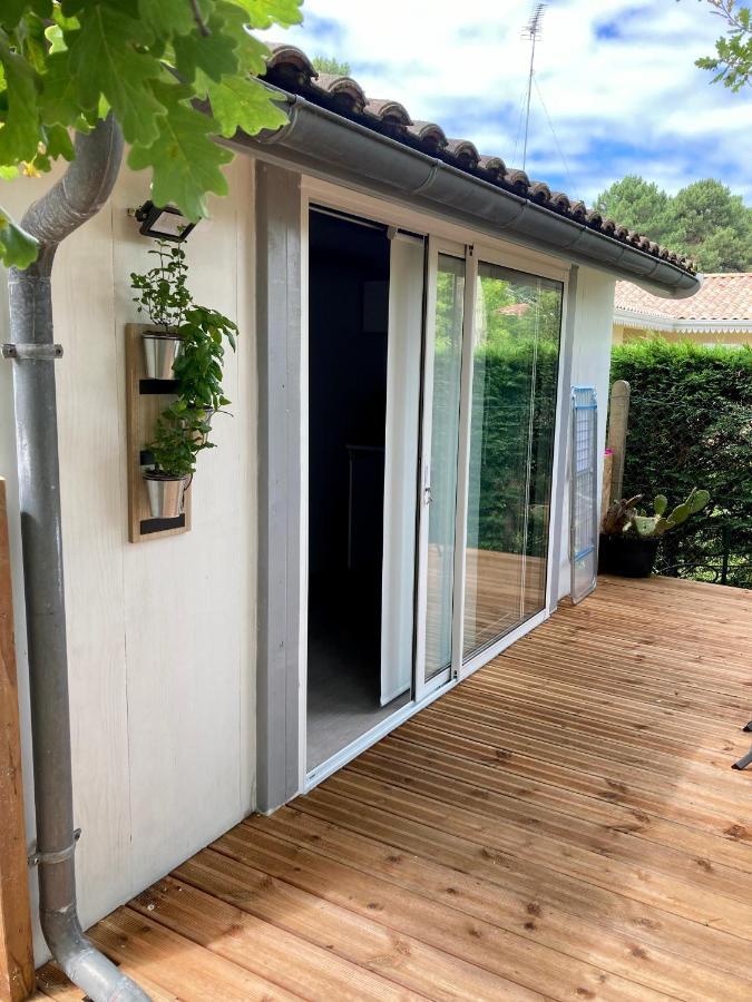 Charmant Chalet Avec Une Grande Terrasse Au Pyla ラ・テスト・ド・ビュシュ エクステリア 写真